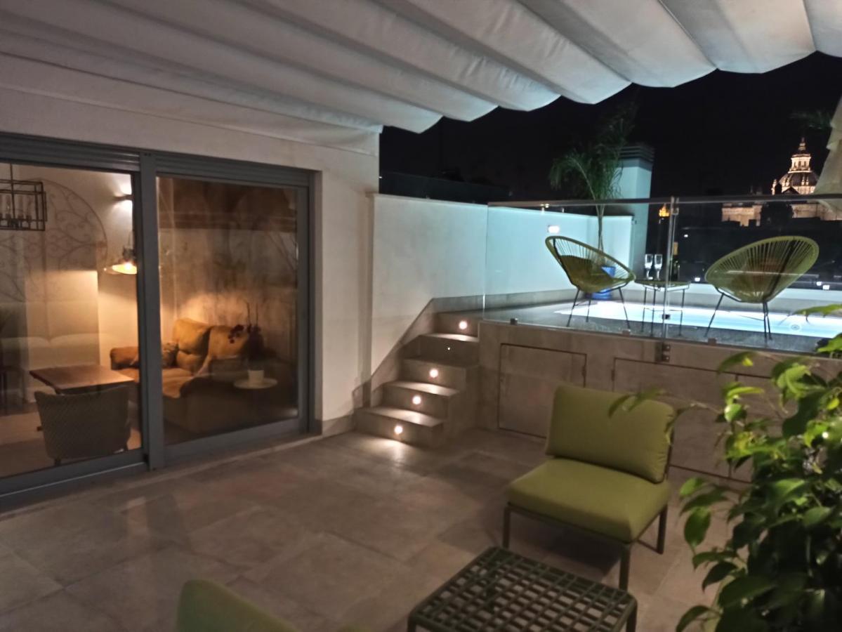 Luxury Penthouse With Private Pool Setas Monument Appartement Sevilla Buitenkant foto