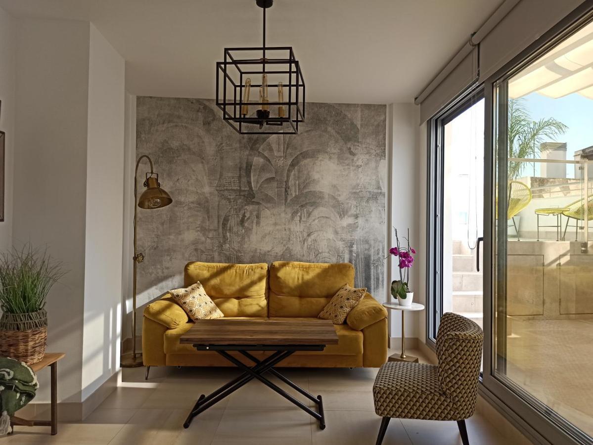 Luxury Penthouse With Private Pool Setas Monument Appartement Sevilla Buitenkant foto